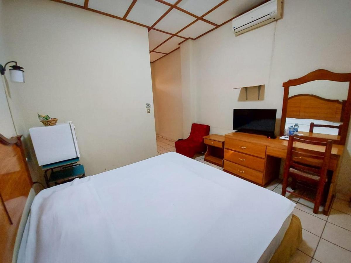 Hotel Continental Plaza San Miguel Eksteriør bilde