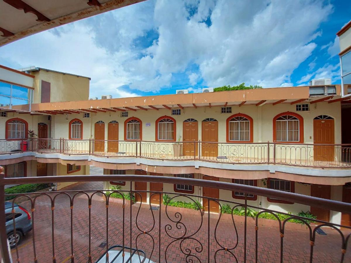 Hotel Continental Plaza San Miguel Eksteriør bilde