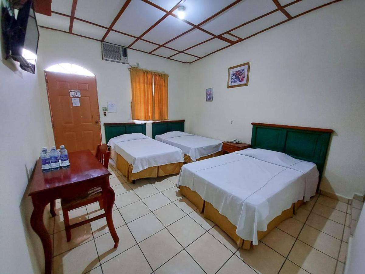Hotel Continental Plaza San Miguel Eksteriør bilde