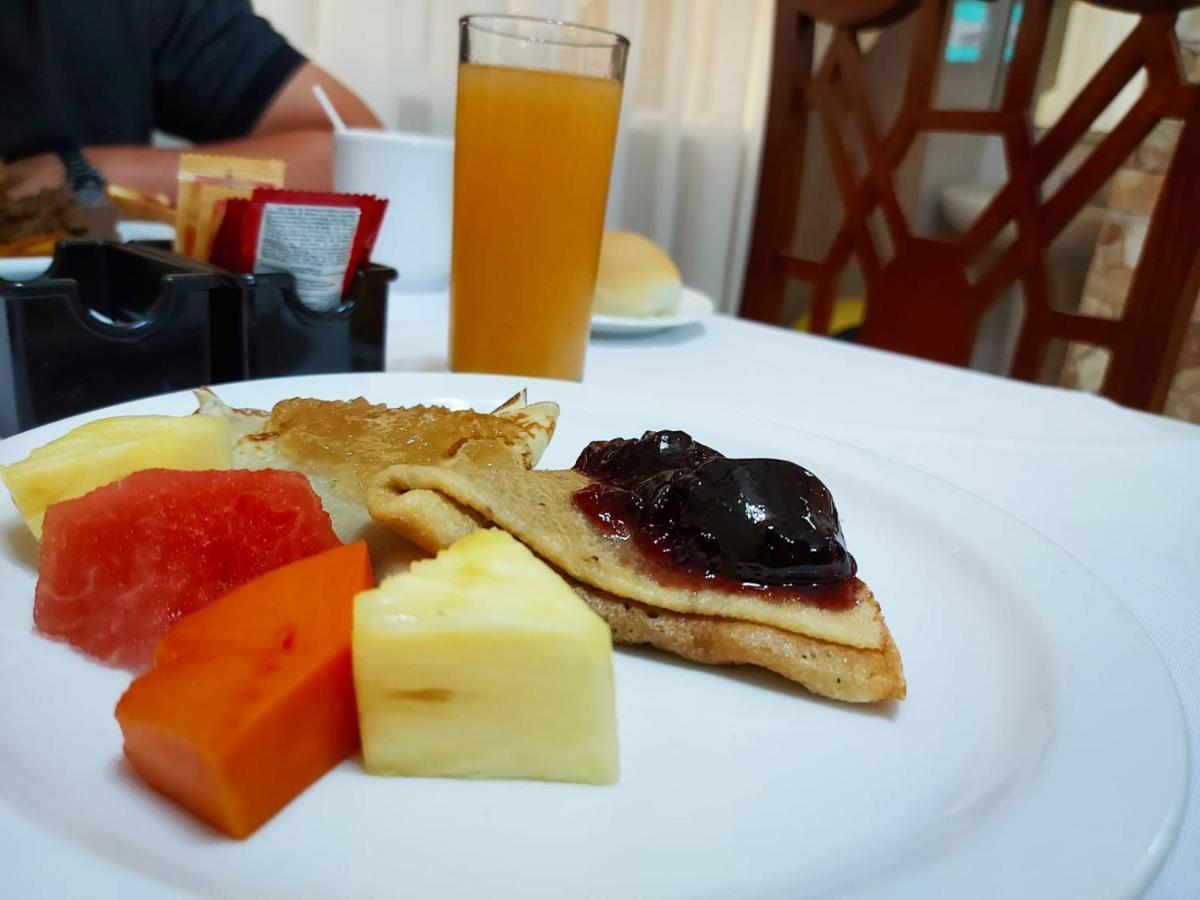 Hotel Continental Plaza San Miguel Eksteriør bilde